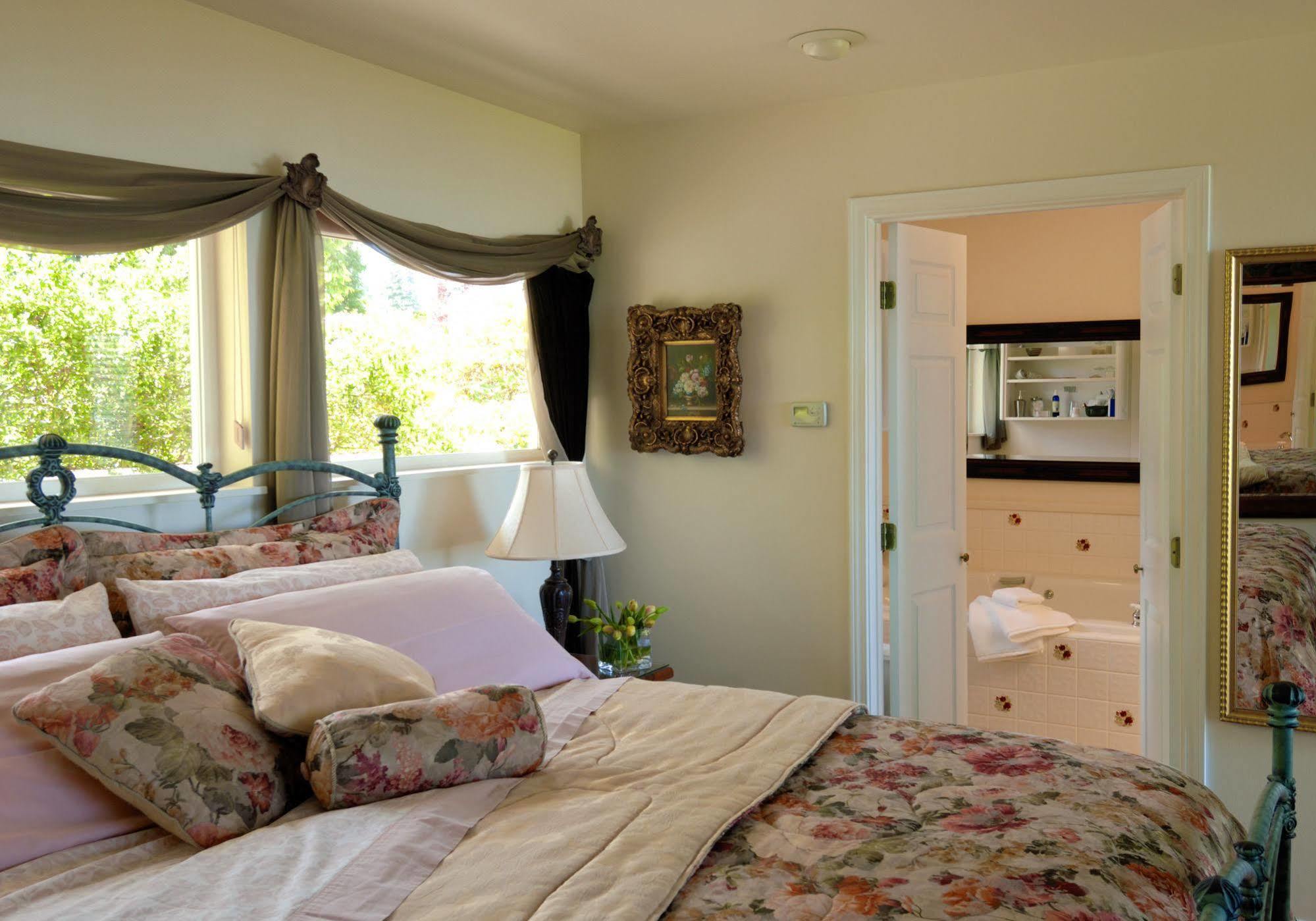 Colette'S Bed & Breakfast Port Angeles Zewnętrze zdjęcie